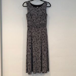 Dress Barn Black & White Floral Stretch Midi 4